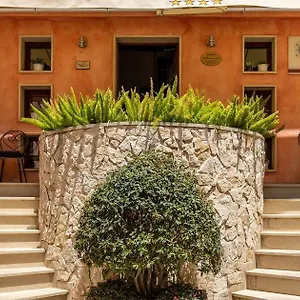 hotel-il-barocco.sicilyhotelsitaly.net/